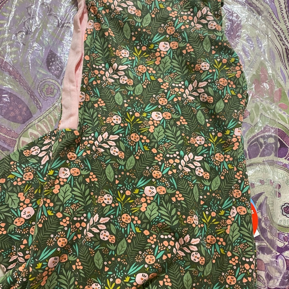 Medium Nursing gown/New